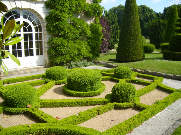 Landscape Design: French Garden - Style Motivation