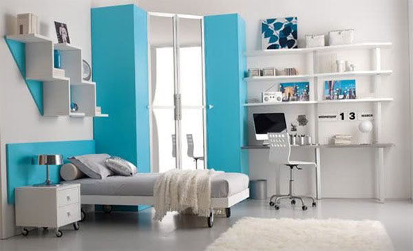 room-for-teens-girl-blue-white-picture