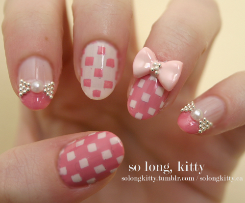 Nails-with-bows-18