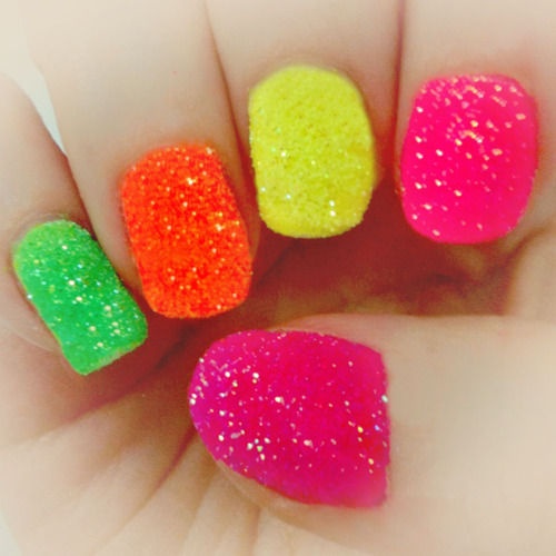 25 Cool Colorful Nail Art Ideas (24)