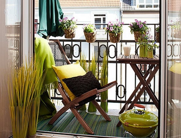 Amazing Decorating Ideas for Small Balcony (3)