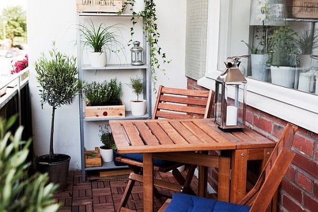 23 Amazing Decorating Ideas for Small Balcony - Style Motivation