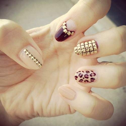 Nail art with rhinestones, gems, pearls and studs  (5)