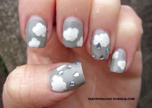 Nail art with rhinestones, gems, pearls and studs  (8)