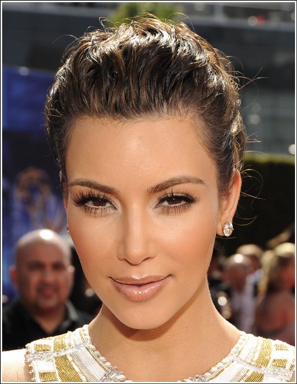 Top 20 Kim Kardashian Makeup Looks (13)