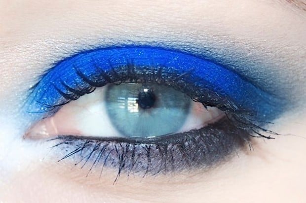 20 Gorgeous Makeup Ideas for Blue Eyes (19)