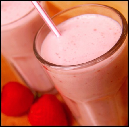 22 Easy and Healthy Fat Burning Smoothies (11)