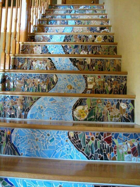 22 Great Stairs Decorating Ideas (4)