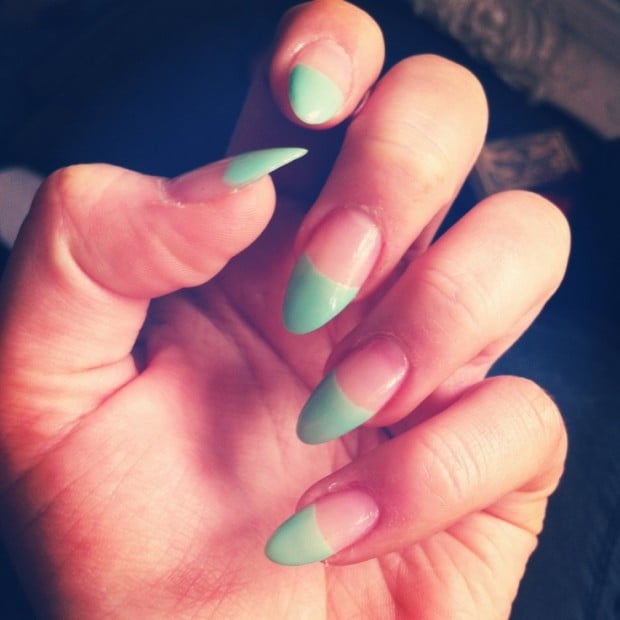 27 Amazing Pointed Nail Art Ideas (18)