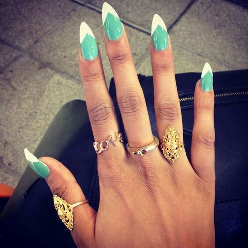 27 Amazing Pointed Nail Art Ideas (23)