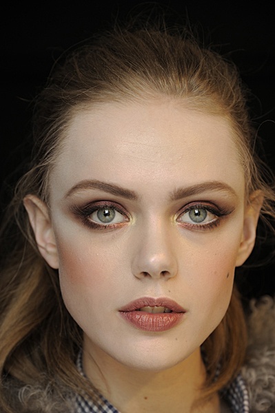 30 Photos of The Best Fall Makeup Trends, Ideas and Tutorials (20)