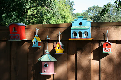 Great DIY Birdhouse Ideas for Your Garden (12)
