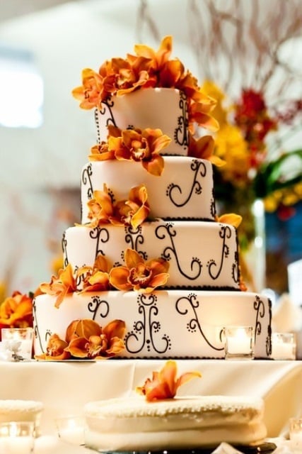 Fall themed wedding cakes pictures