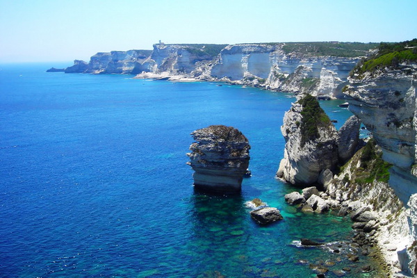 20 Beautiful Photos of Corsica- island in the Mediterranean Sea (13)