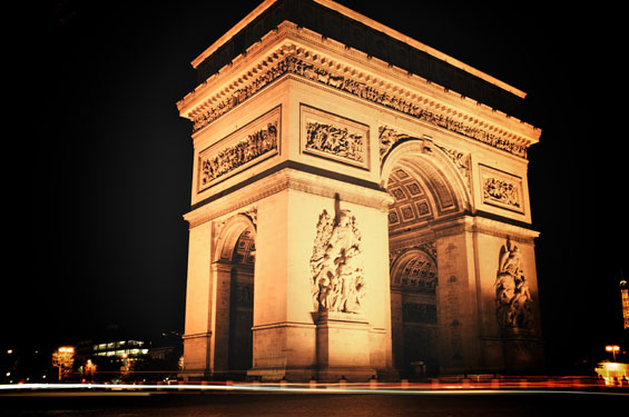 20 Breathtaking Photos of Paris at Night (3)