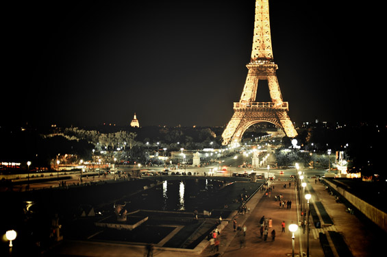 20 Breathtaking Photos of Paris at Night (7)