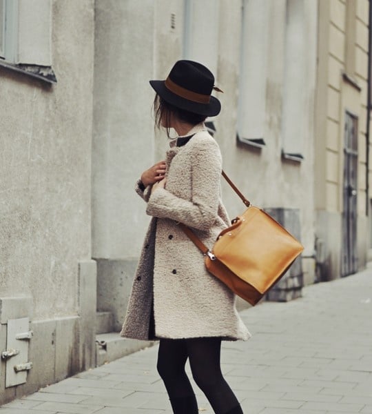 21 Stylish Outfit Ideas for Cold Days (10)