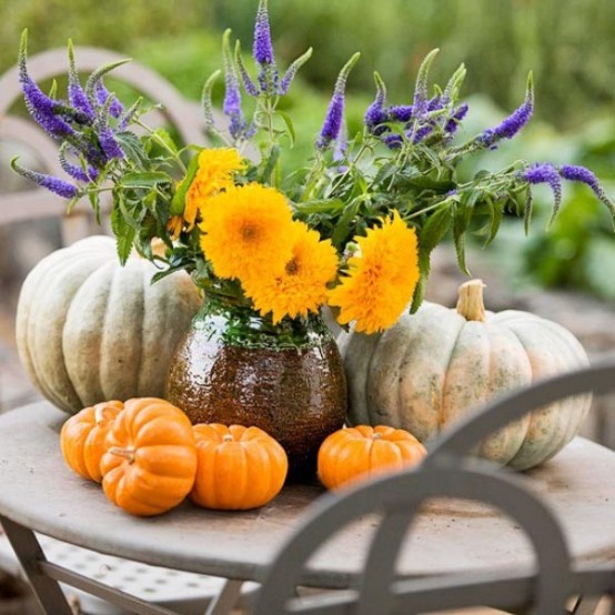 23 Great Fall Decoration Ideas with Pumpkins (1)