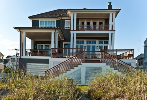 25 Spectacular Beach Houses that Will Take Your Breath Away (14)