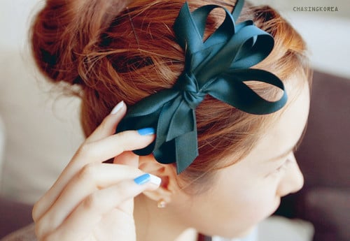 33 Adorable Hairstyles with Bows (1)