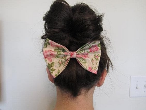 33 Adorable Hairstyles with Bows (22)