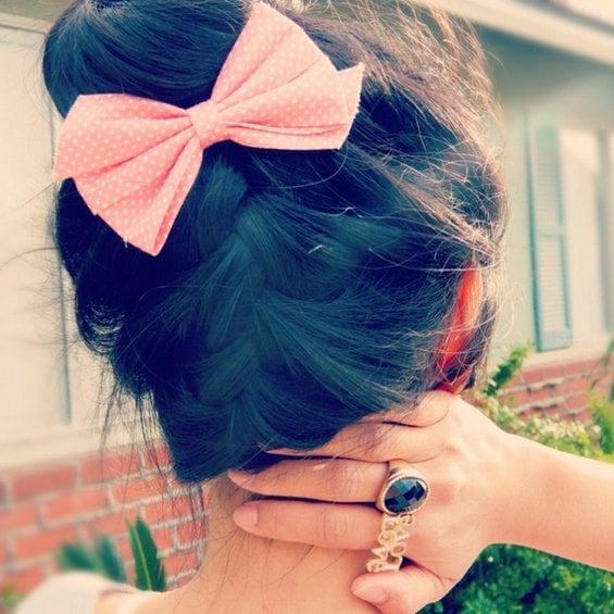 33 Adorable Hairstyles with Bows (6)