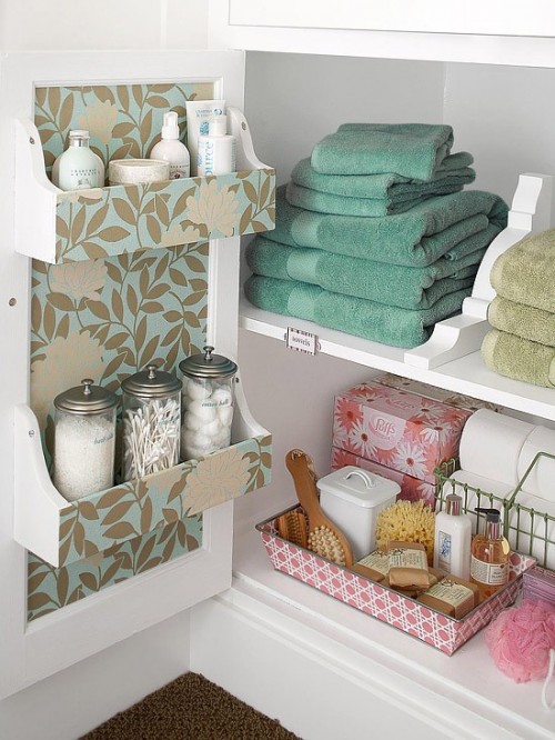 35 Great Storage and Organization Ideas for Small Bathrooms (6)
