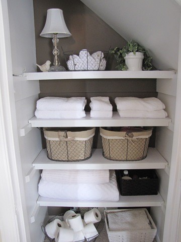35 Great Storage and Organization Ideas for Small Bathrooms (9)