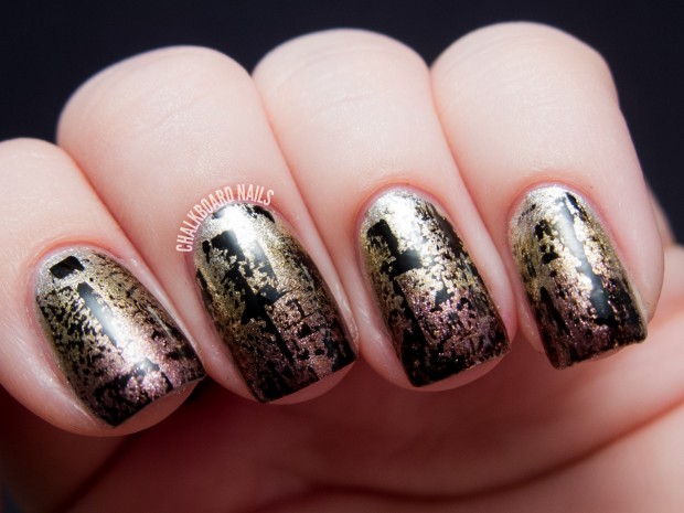 Golden Tones on Your Nails 24 Perfect Nail Art Ideas (14)