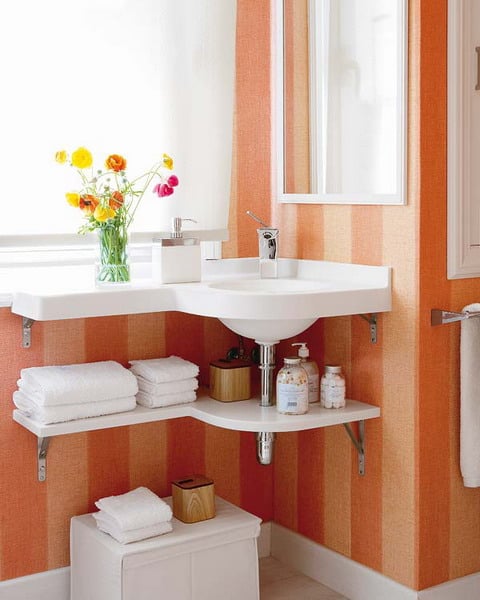 Great Storage and Organization Ideas for Small Bathrooms (11)