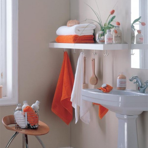 Great Storage and Organization Ideas for Small Bathrooms (9)
