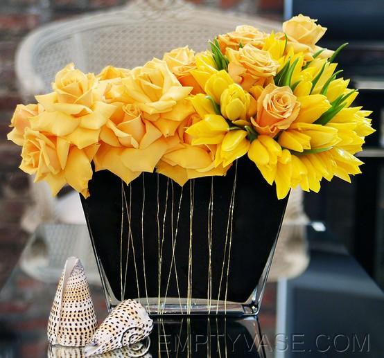 20 Amazing Floral Centerpieces for the Wedding of Your Dreams (15)