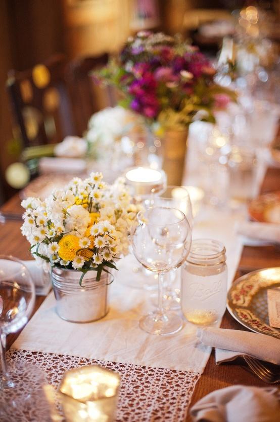 20 Amazing Floral Centerpieces for the Wedding of Your Dreams (3)