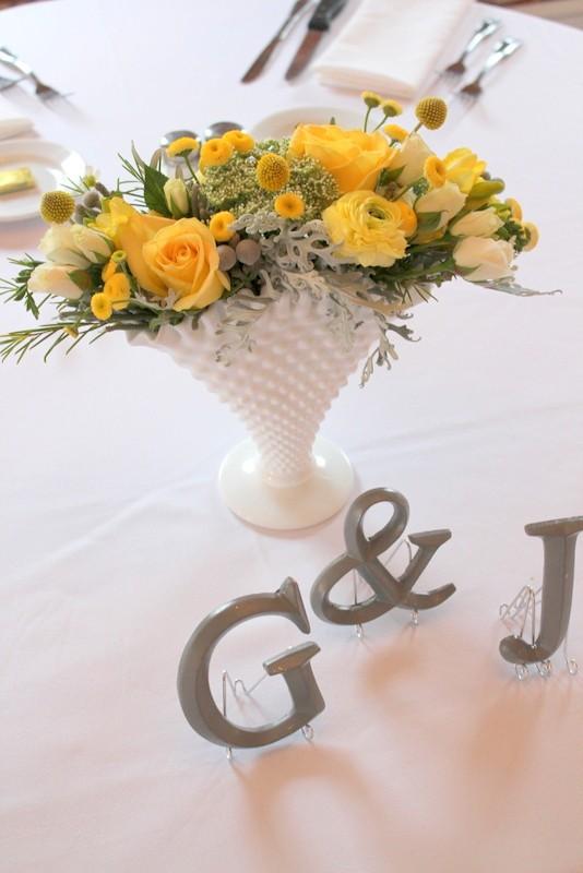 20 Amazing Floral Centerpieces for the Wedding of Your Dreams (5)