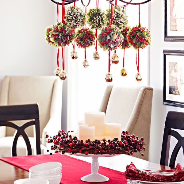 20 Amazing Table Centerpiece for Perfect Christmas Decoration (10)