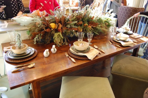 20 Amazing Table Centerpiece for Perfect Christmas Decoration (16)