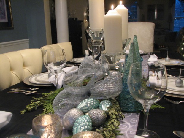20 Amazing Table Centerpiece for Perfect Christmas Decoration (21)