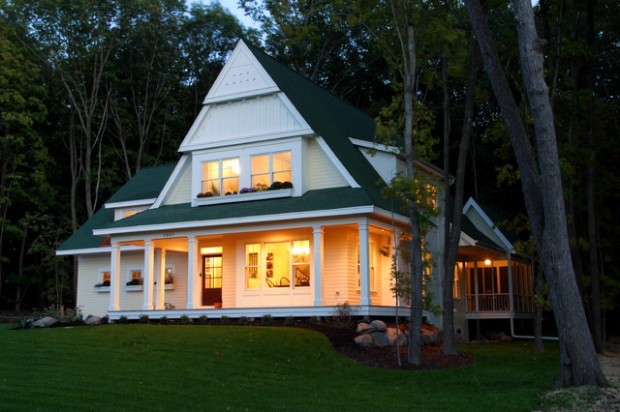 20 Cute Small Houses That Look So Peaceful (7)