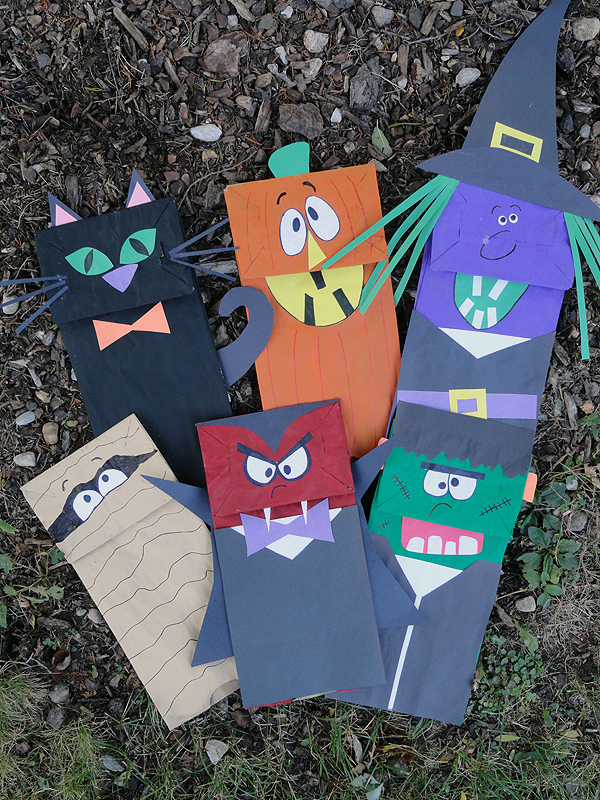 21 Creative and Fun DIY Halloween Crafts Ideas for Kids (14)