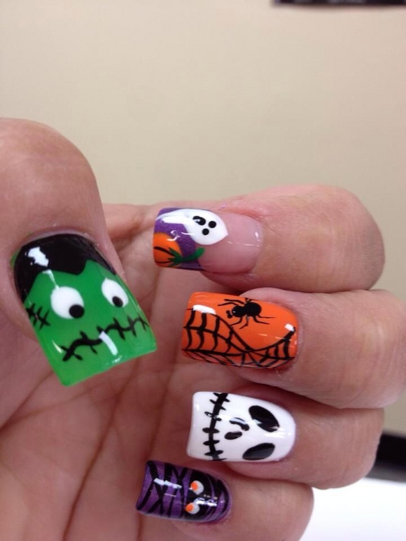 23 Easy Creative and Funny Nail Art Ideas for Halloween (22)