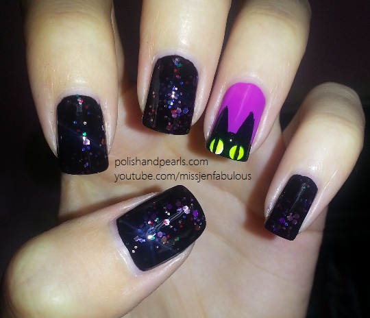23 Easy Creative and Funny Nail Art Ideas for Halloween (9)