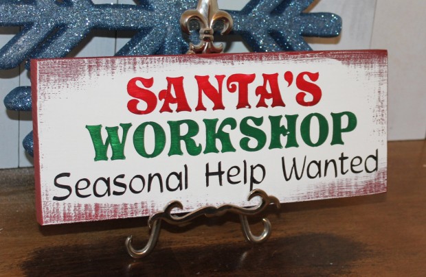 15 Incredible Christmas Sign Decorations  (10)