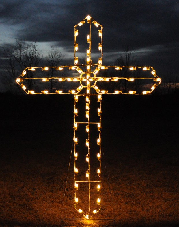 18 Amazing Outdoor Christmas Light Displays (14)