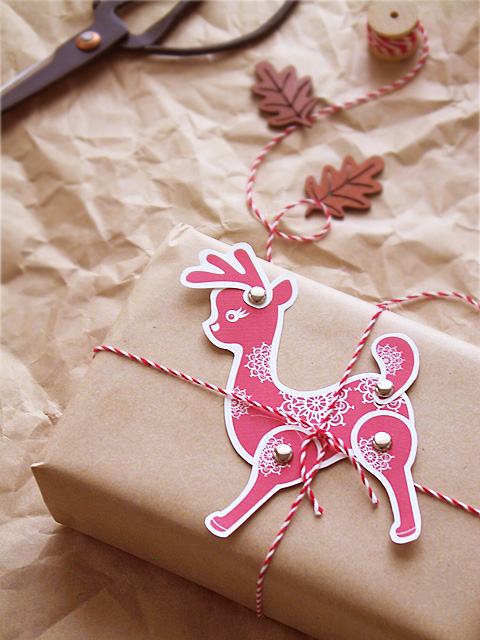 18Original and Creative DIY Christmas Gift Wrap Ideas (15)