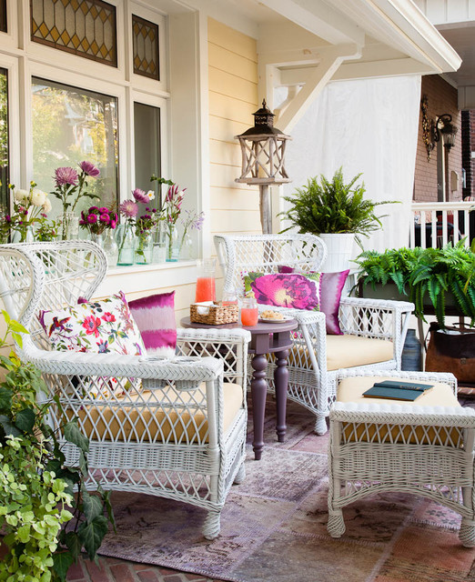 19 Great Traditional Front Porch Design Ideas  (4)