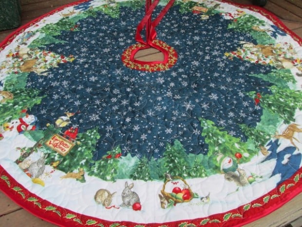 20 Beautiful Christmas Tree Skirt Designs (20)