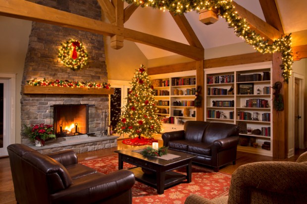 20 Brilliant Ideas How to Decorate Your Living Room for Christmas (14)