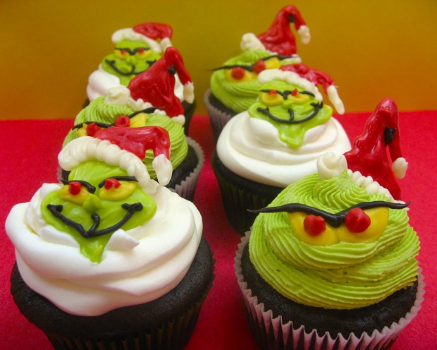 21 Cute and Sweet Christmas Cupcakes (12)