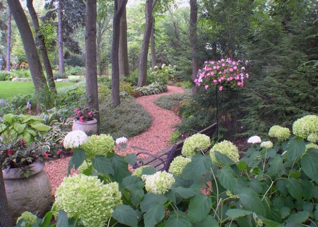 22 Great Ideas for Perfect Garden Path (12)