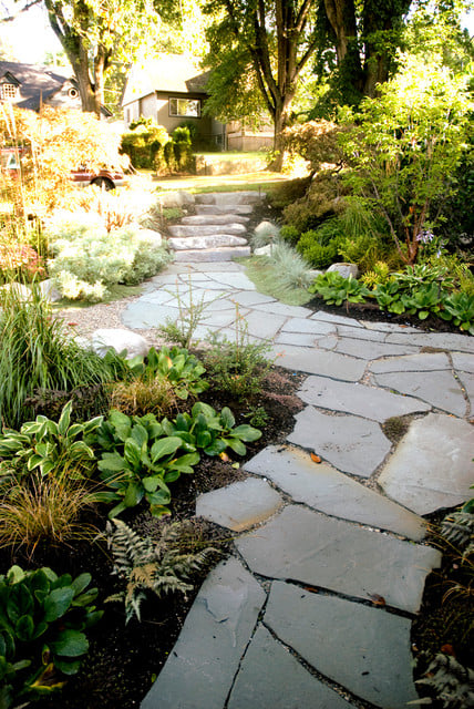 22 Great Ideas for Perfect Garden Path (7)